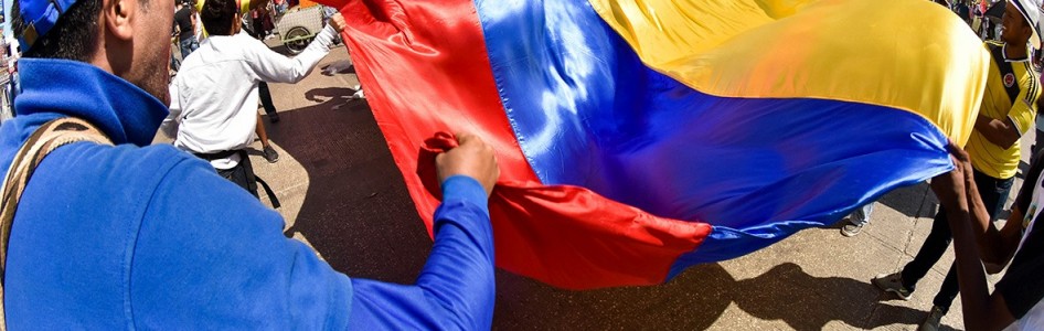Paro nacional en Cartagena sobre la avenida Pedro de Heredia.
